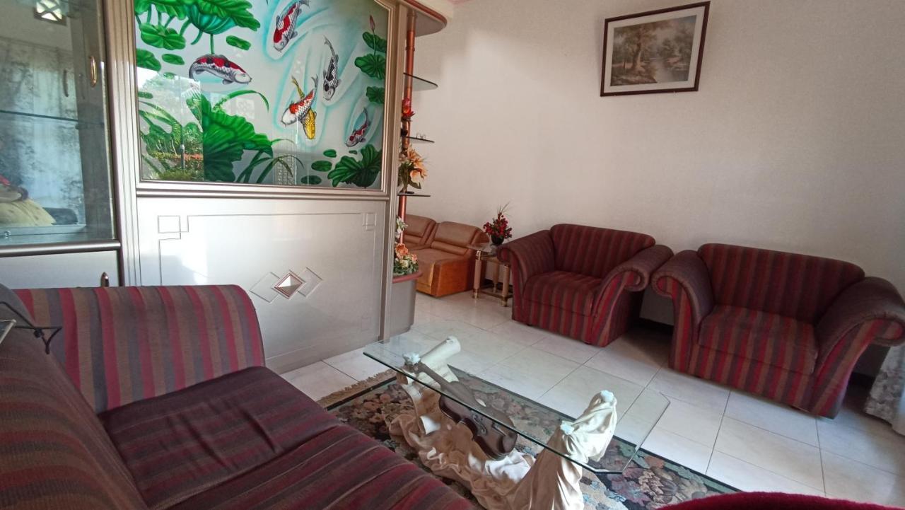 Villa Ohana Batu Exterior photo
